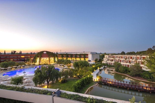 Gallery - Calane' Resort