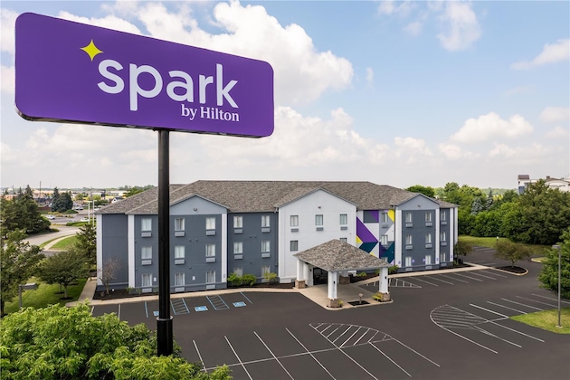 Gallery - Spark By Hilton Indianapolis Northeast Fishers