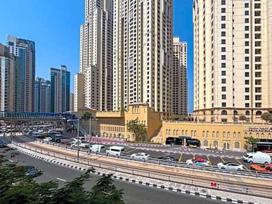 Gallery - Frank Porter - Marina Quays West Tower
