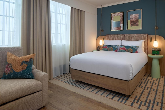 Gallery - The Derby London City, Curio Collection By Hilton