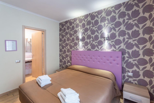 Gallery - Hotiday Room Collection - Roma Barberini