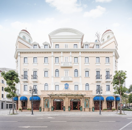 Gallery - Grand Fleuve Boutique