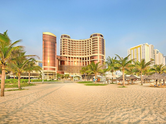Gallery - Holiday Beach Hotel Danang