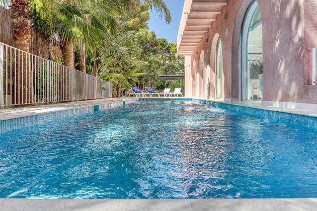 Gallery - The Pink Elephant Hotel