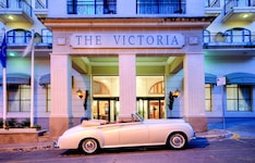 Ax  The Victoria Hotel