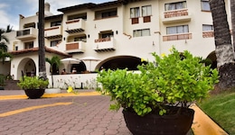 Plaza Pelicanos Grand Beach Resort - All Inclusive