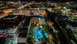 The Royal Paradise Hotel & Spa