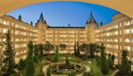 Kremlin Palace Hotel