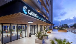 Caprici Beach Hotel & Spa