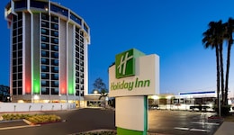 Holiday Inn Long Beach Airport Hotel And Conference Center By Ihg