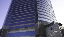 Harbour Plaza Resort City