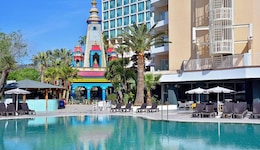 Sol Katmandú Park & Resort