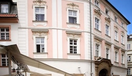 Hotel Palác U Kočků By Adrez Living