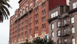 Harbor Court Hotel