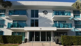 Beach Haus Bal Harbour