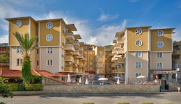 Kleopatra Ada Hotel