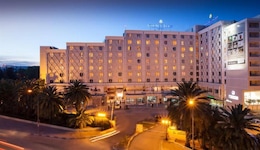 Golden Tulip El Mechtel