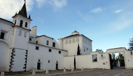 Pousada Convento De Vila Viçosa - Historic Hotel