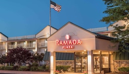Ramada Plaza By Wyndham Portland