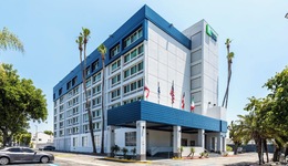 Holiday Inn Express Van Nuys By Ihg