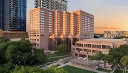 Downright Austin, A Renaissance Hotel