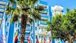 Ark Suite Hotel