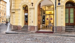 Charles Bridge Palace