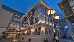 The Million Stone Hotel - Special Class