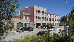 Albergo Residenziale Gli Ontani (Hotel and Residence)