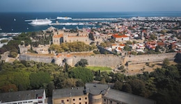 Amphitryon Boutique Hotel
