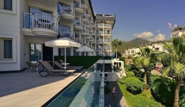 White City Beach - Adults Only