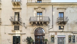 Duomo Suites & Spa