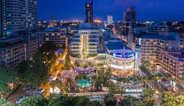 The Cruise Hotel