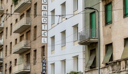 43 Station Hotel