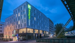 Holiday Inn Express Wuppertal - Hauptbahnhof By Ihg