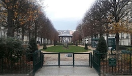 Villa Eiffel Mademoiselle