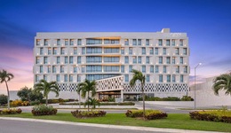 Avani Cancún Airport Hotel