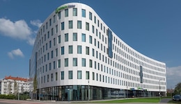 Holiday Inn Express Düsseldorf – Hauptbahnhof, An Ihg Hotel