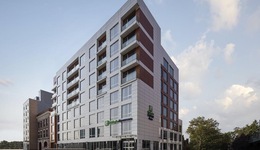 Holiday Inn Express & Suites Woodside Laguardia Airport By Ihg
