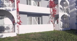 Summer Dream Hotel