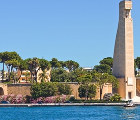 Alle Kreuzfahrten nach Brindisi