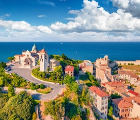 Alle Kreuzfahrten nach Ancona (Italien)