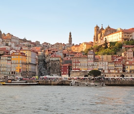 Alle Kreuzfahrten ab Porto (Portugal)
