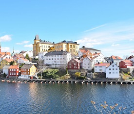 Alle Kreuzfahrten nach Arendal (Noruega)