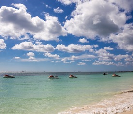 Alle Kreuzfahrten nach Freeport (Bahamas)
