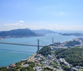 Alle Kreuzfahrten nach Kanmon Straits (Japan)