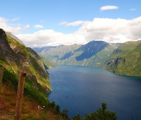 Alle Kreuzfahrten nach Sunnylvsfjorden (Noruega)