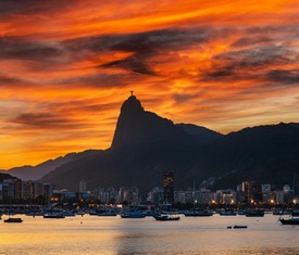 Alle Kreuzfahrten nach Bahía de Copacabana (SD) Excl Costa 