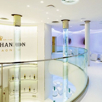 Spray Bar by Moët & Chandon