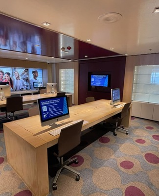 Foto Celebrity Infinity 10
